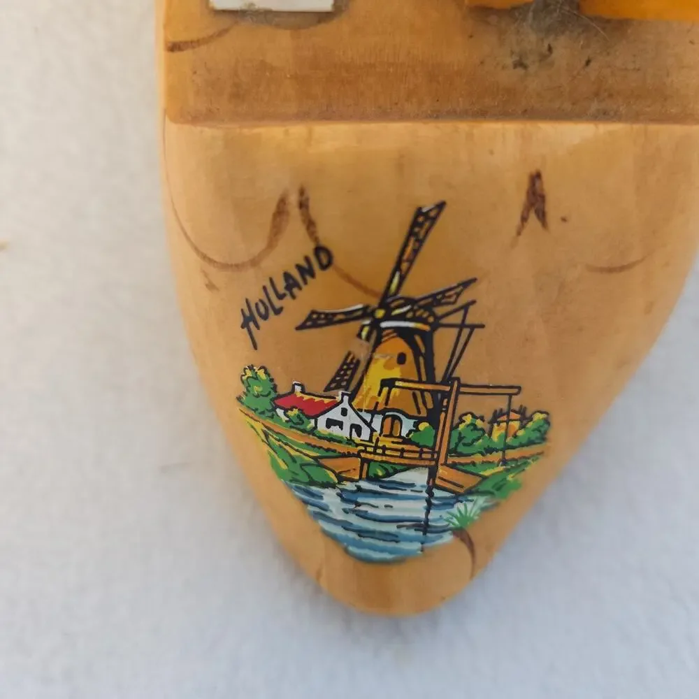 Vintage Wall Wood Thermometer Delft Shoe Figurine Clog Dutch Holland Female